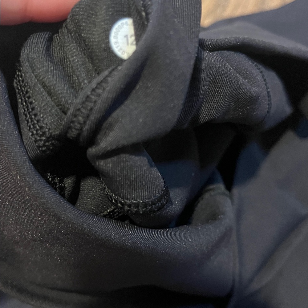 LuluLemon Black with Sheer Panel Leggings size 12 - Picture 7 of 7